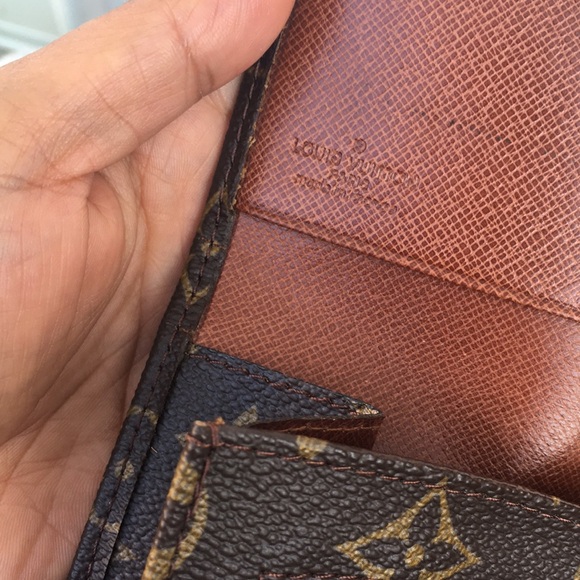 💯Authentic Louis Vuitton Vintage Clutch - Picture 8 of 16